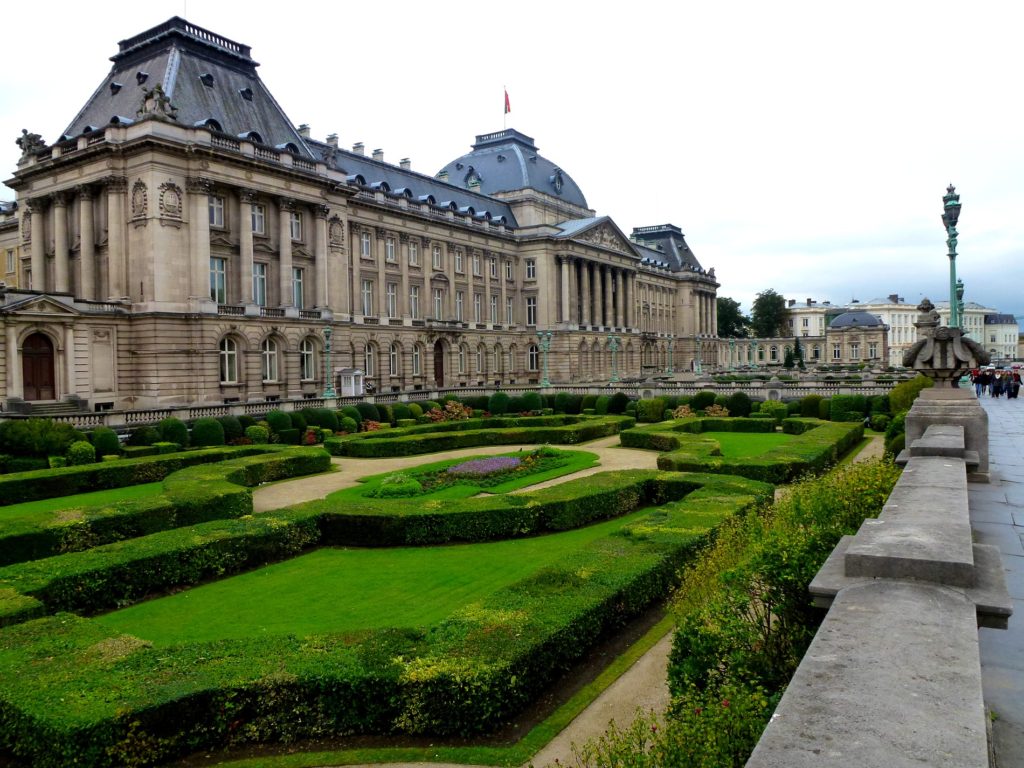 Palais-royal-de-Bruxelles-place-royale